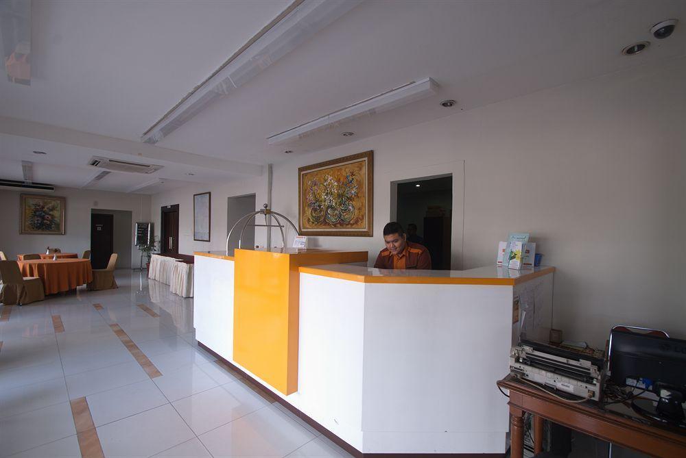 Sofyan Hotel Soepomo Jakarta Luaran gambar
