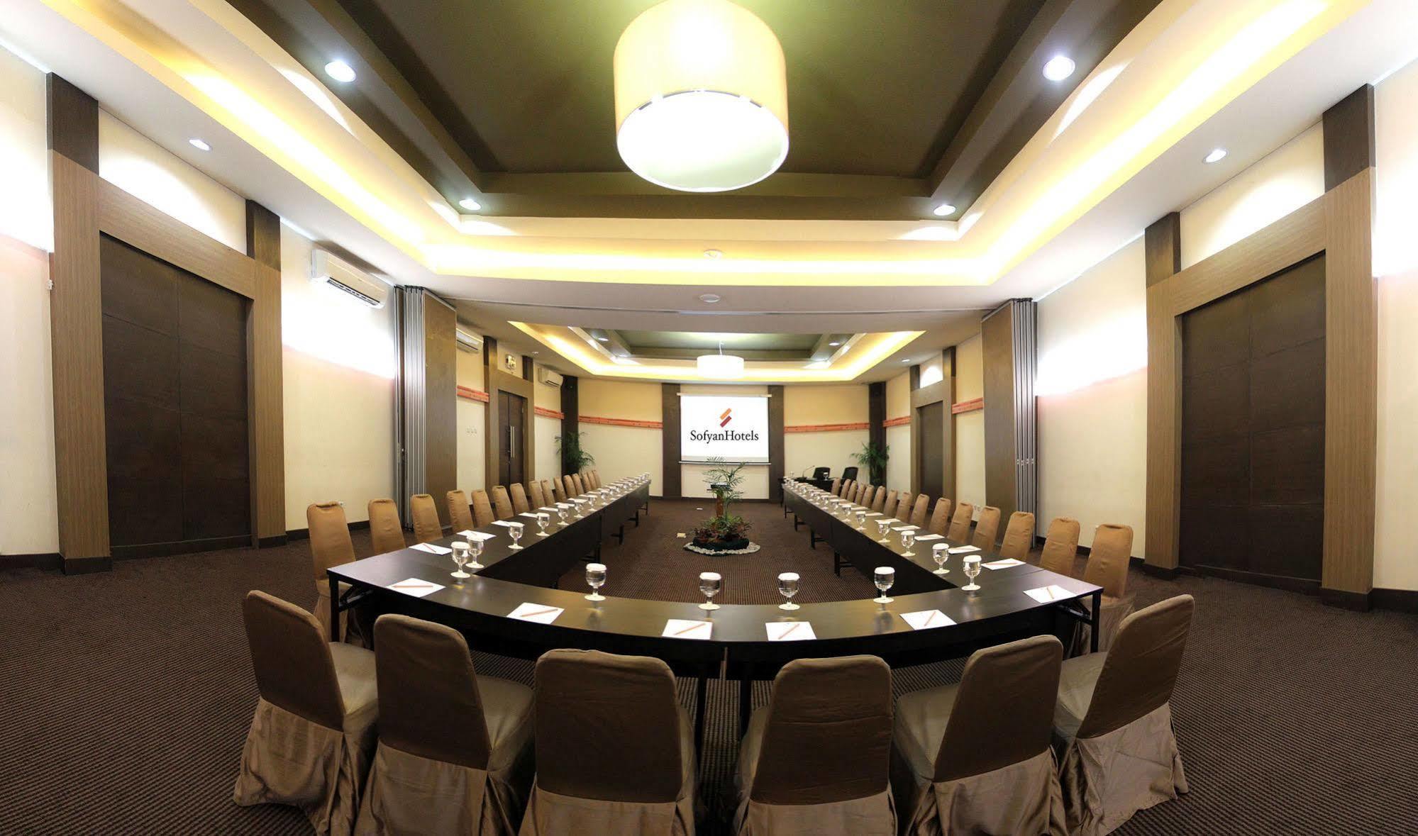 Sofyan Hotel Soepomo Jakarta Luaran gambar