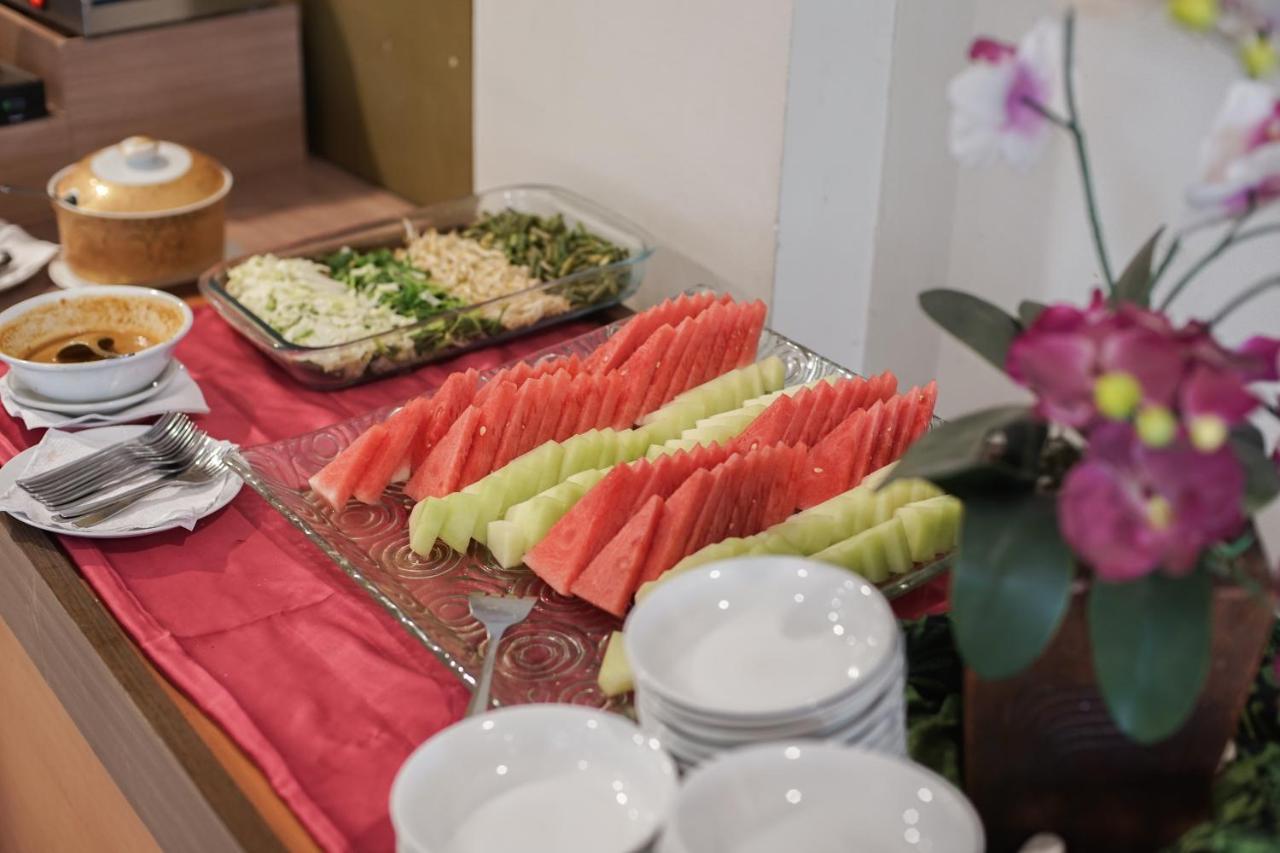 Sofyan Hotel Soepomo Jakarta Luaran gambar