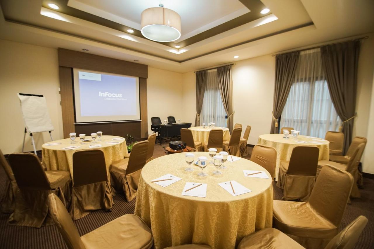Sofyan Hotel Soepomo Jakarta Luaran gambar