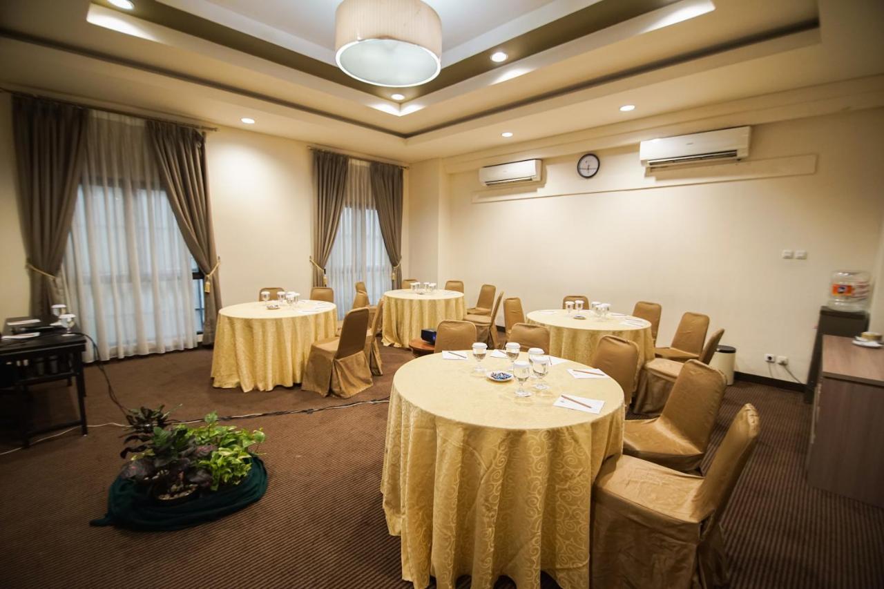 Sofyan Hotel Soepomo Jakarta Luaran gambar