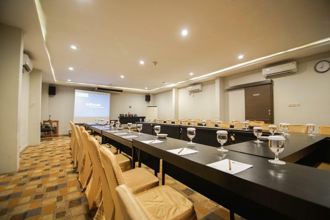 Sofyan Hotel Soepomo Jakarta Luaran gambar